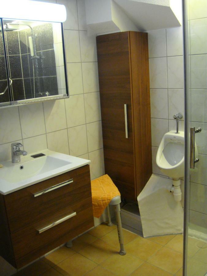 Messezimmer Ratingen Exterior photo